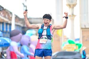 BIB: 5063
                            <button type="button" onclick="openModal(24884915)" class="btn btn-primary btn-sm float-right btn-popup" data-toggle="modal" data-target=".modal-high-quality">
                        <i class="fas fa-shopping-cart"></i> Add to Cart
                    </button>
                                            <button type="button" onclick="isThisMe(24884915, true)" class="btn btn-success btn-sm float-right btn-popup btn-isme hidden" data-toggle="tooltip" data-placement="bottom" title="นี่คือรูปของคุณใช่ไหม คลิกที่นี่เพื่อเอาเข้าอัลบั้ม">
                        <i class="fas fa-plus"></i> Add to album
                    </button>
                    <button type="button" onclick="isThisMe(24884915, false)" class="btn btn-warning btn-sm float-right btn-popup btn-isnotme hidden">
                        <i class="fas fa-ban"></i> Remove from album
                    </button>